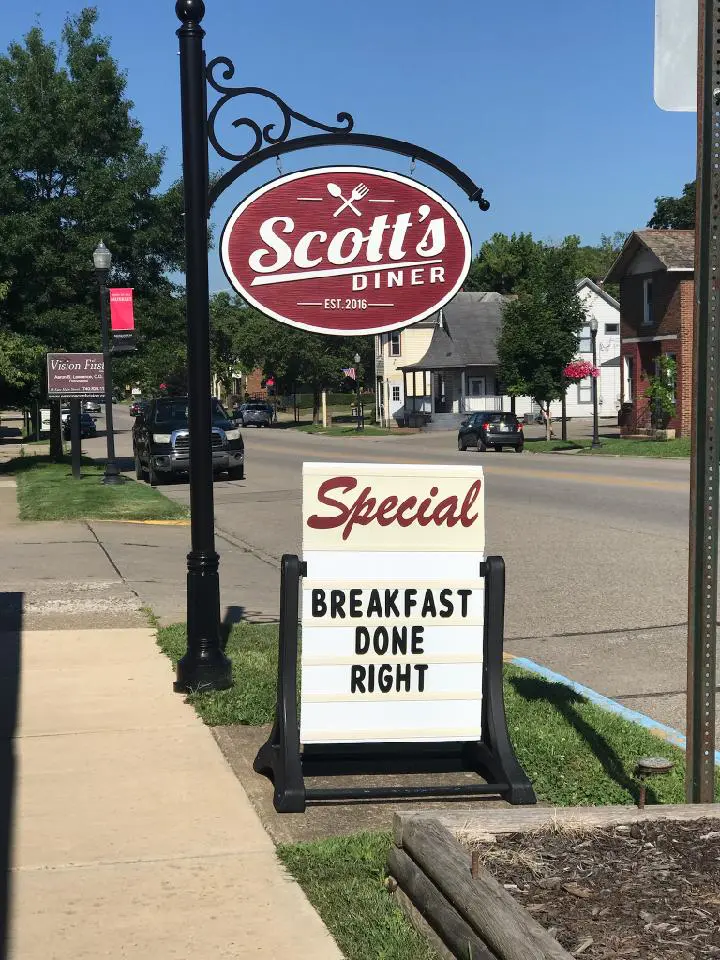 Scott's Diner breakfast special sign.